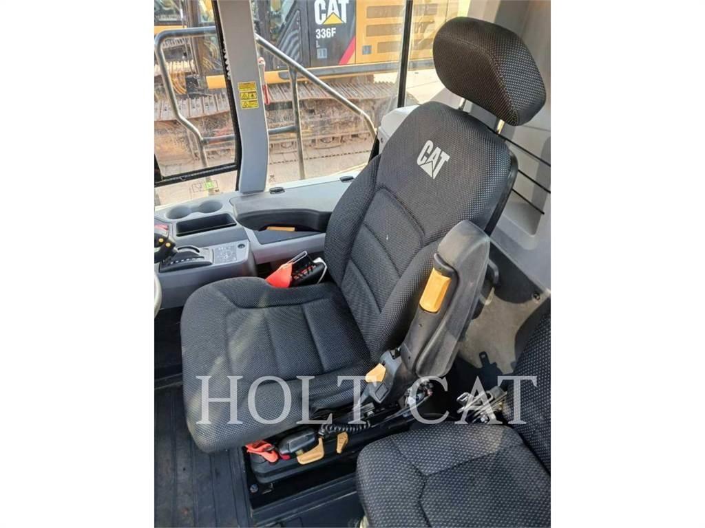 CAT 730 Kloubové dempry