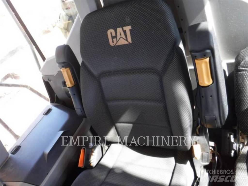 CAT 730 TG Kloubové dempry