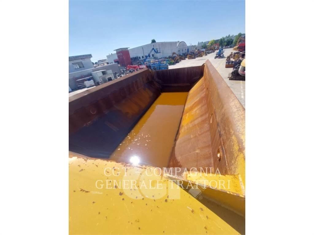 CAT 730C2 Kloubové dempry
