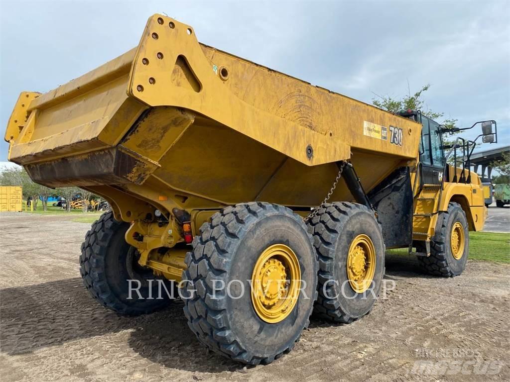 CAT 730WW Cisternové vozy