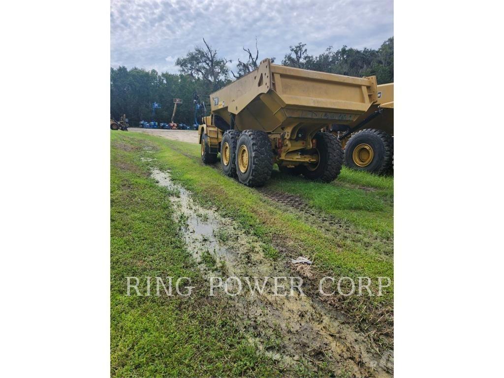CAT 730WW Cisternové vozy