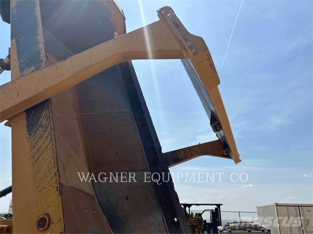 CAT 735C Kloubové dempry