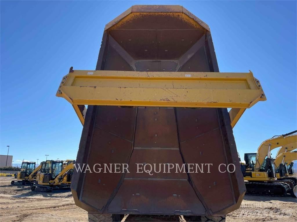 CAT 735C Kloubové dempry