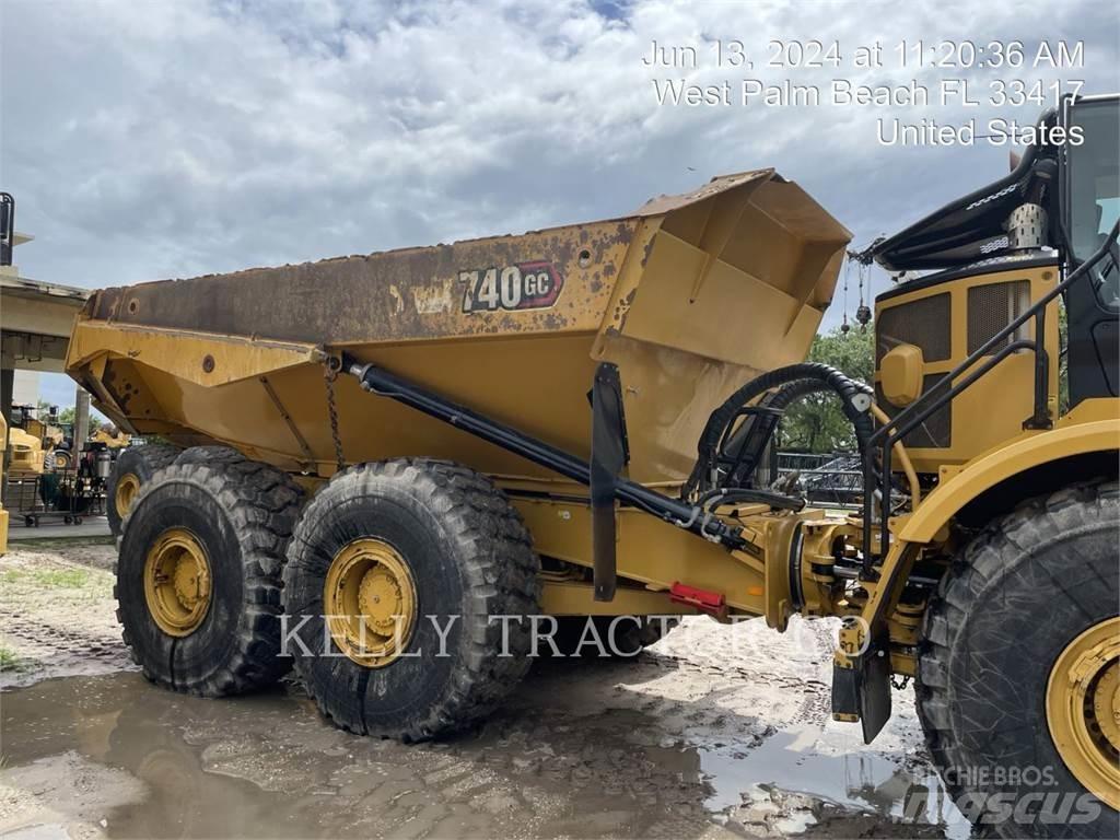CAT 740 Kloubové dempry