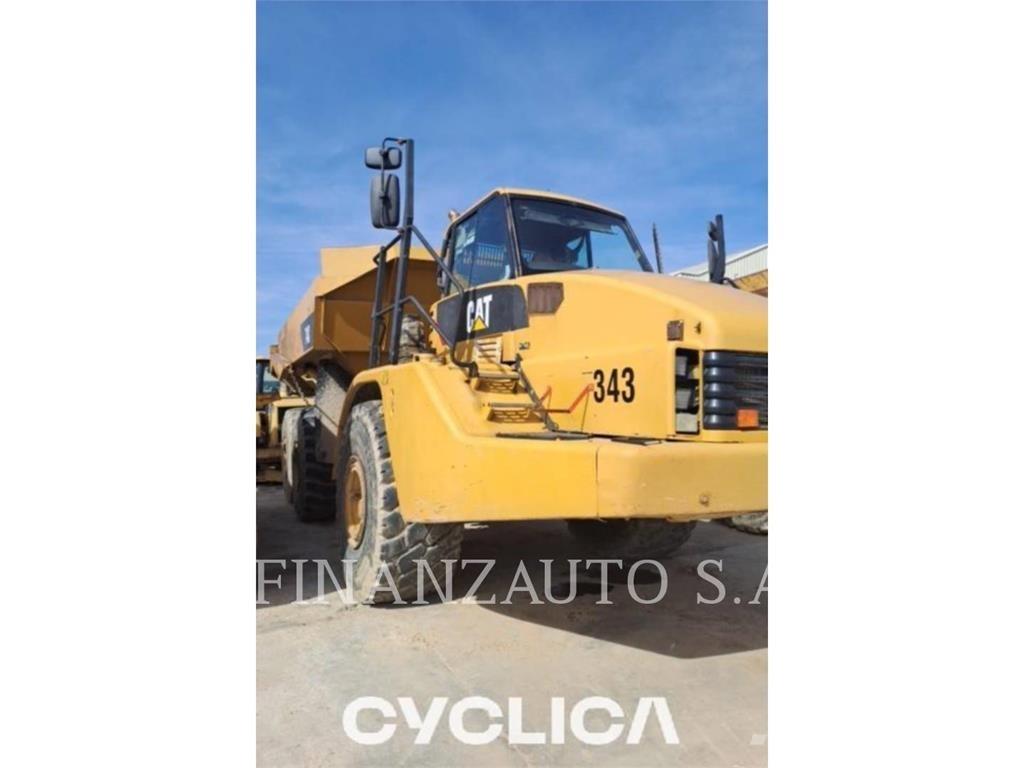 CAT 740 Kloubové dempry