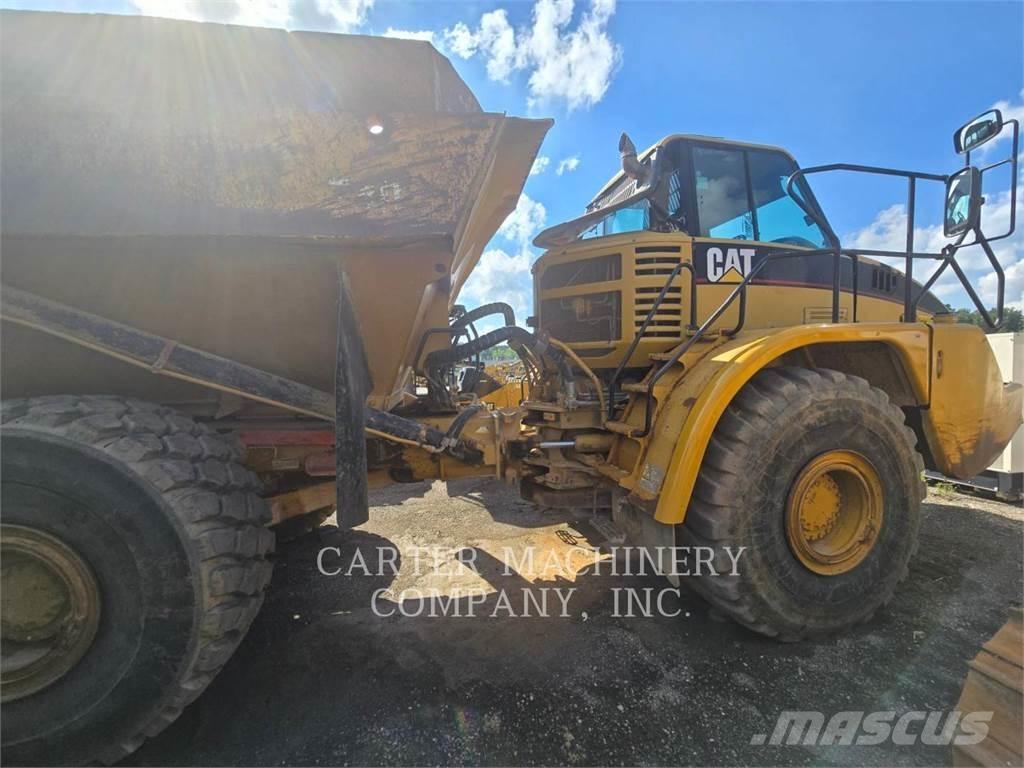 CAT 740 Kloubové dempry