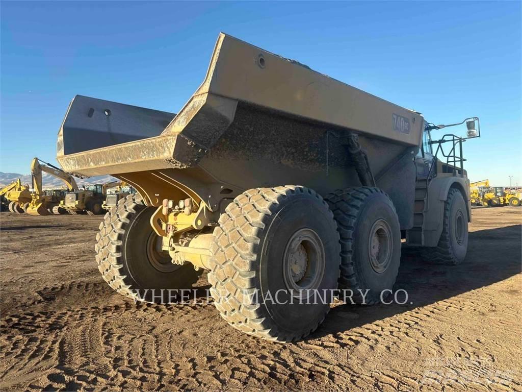 CAT 740 GC Kloubové dempry
