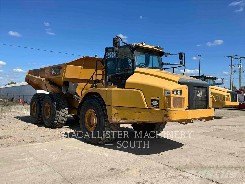 CAT 740 GC Kloubové dempry