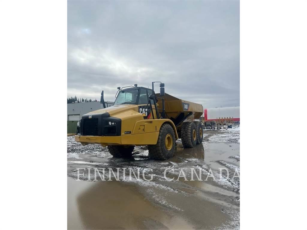 CAT 740B Kloubové dempry