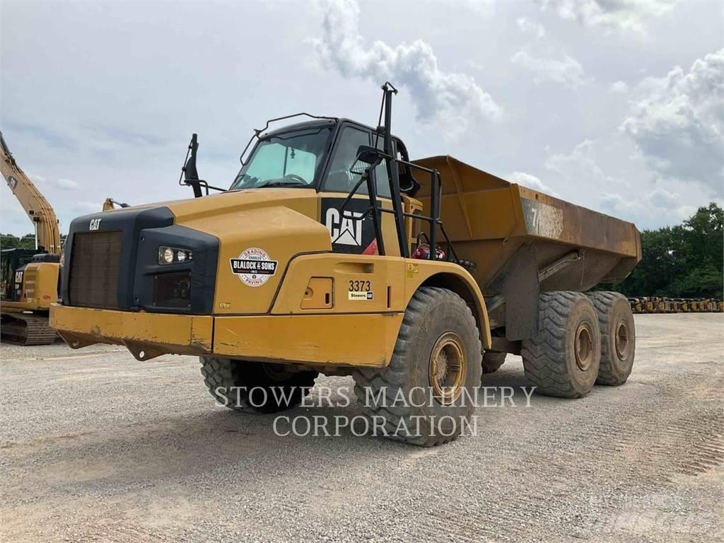 CAT 740B Kloubové dempry