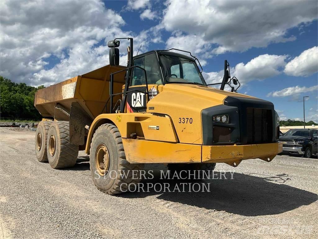 CAT 740B Kloubové dempry