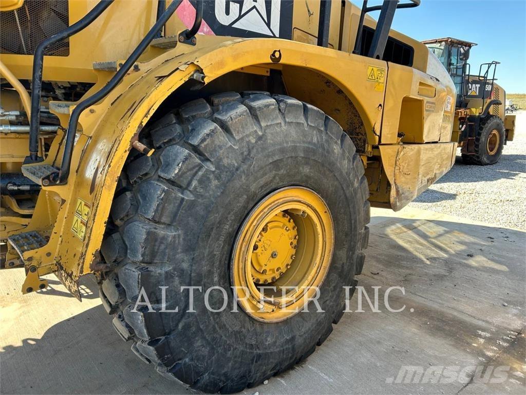 CAT 740B Kloubové dempry