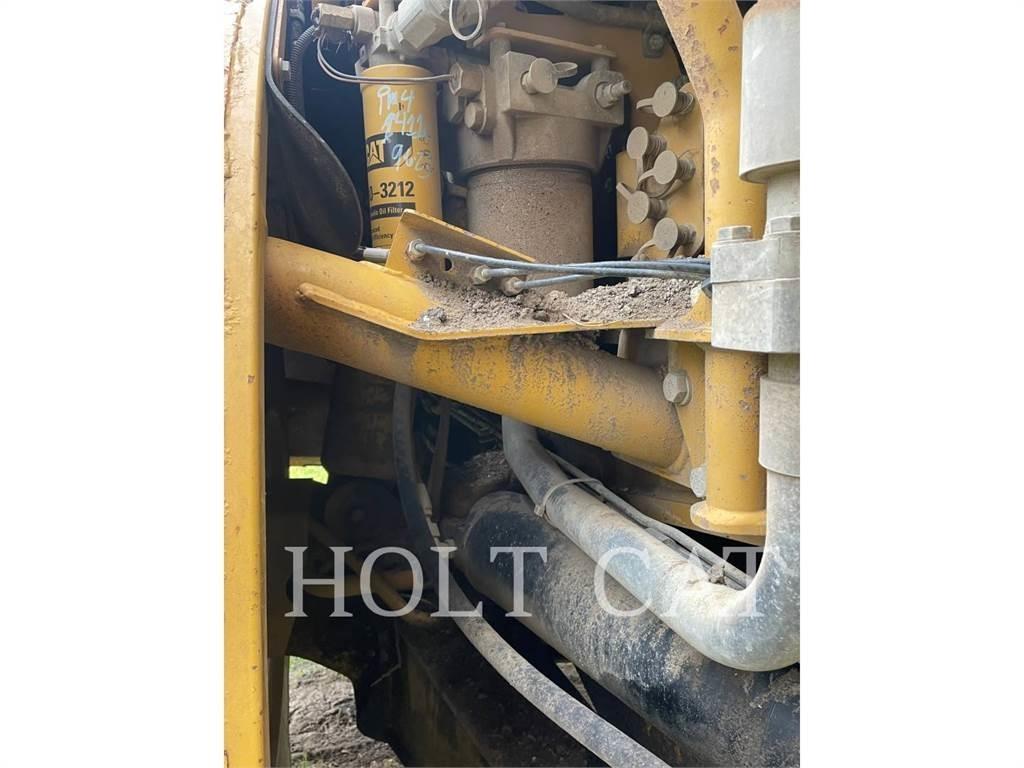 CAT 740BEJ Kloubové dempry
