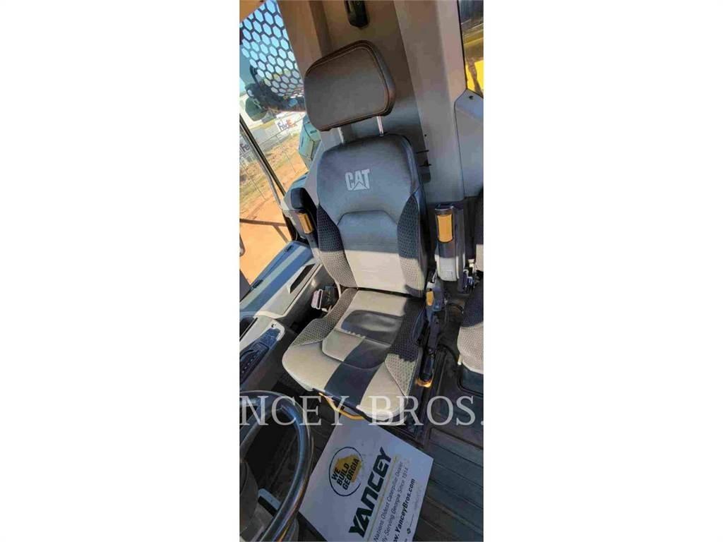 CAT 740GC Kloubové dempry