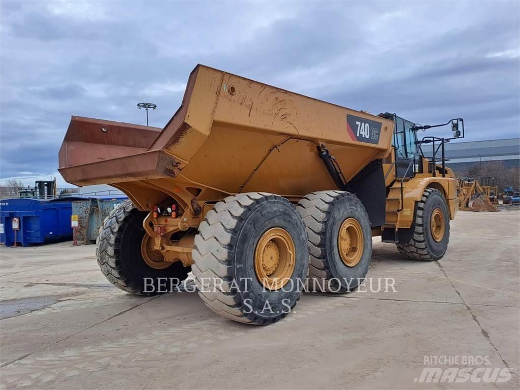 CAT 740GC Kloubové dempry