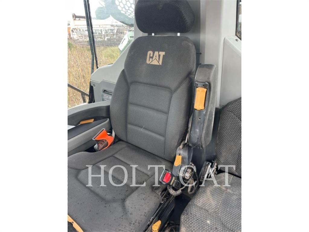 CAT 740GC Kloubové dempry