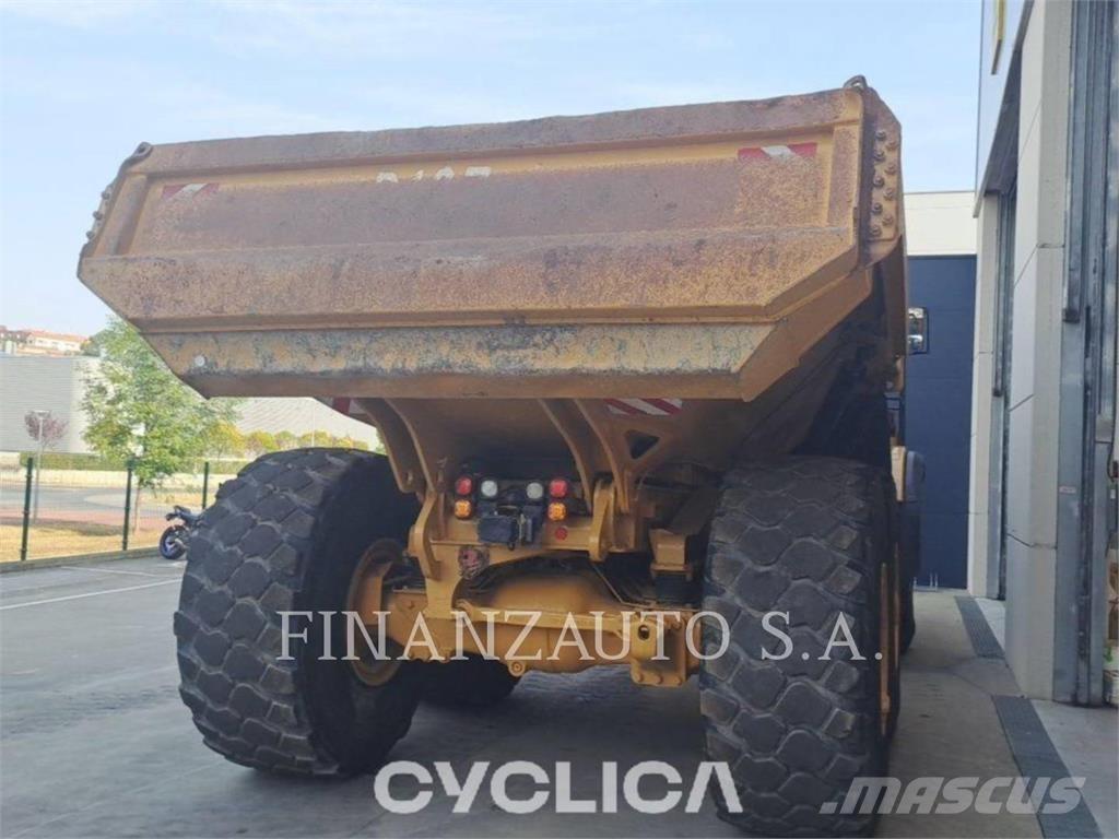 CAT 740GC Kloubové dempry