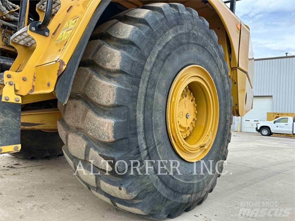 CAT 745 Kloubové dempry