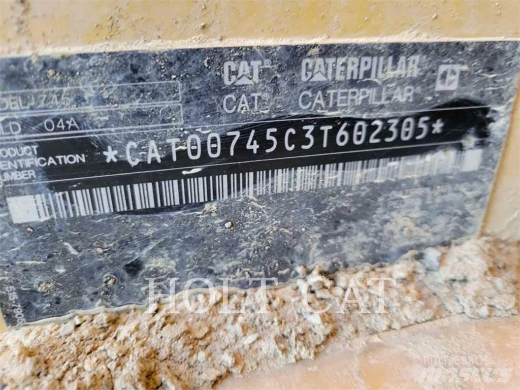 CAT 745 Kloubové dempry
