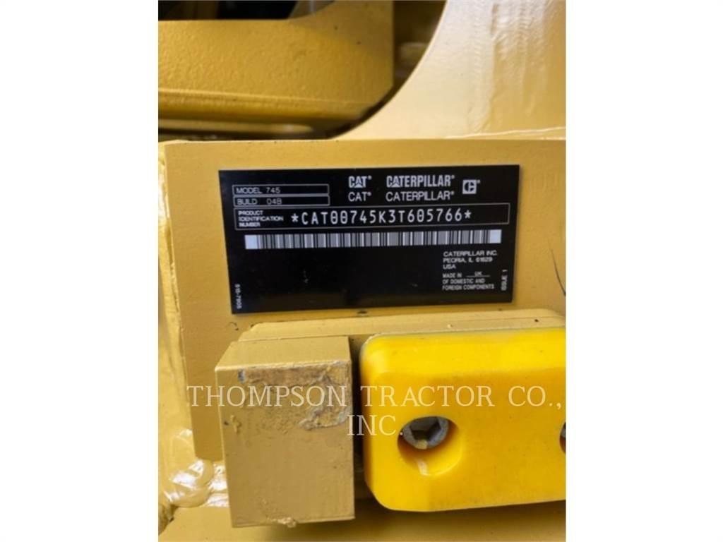 CAT 745 Kloubové dempry