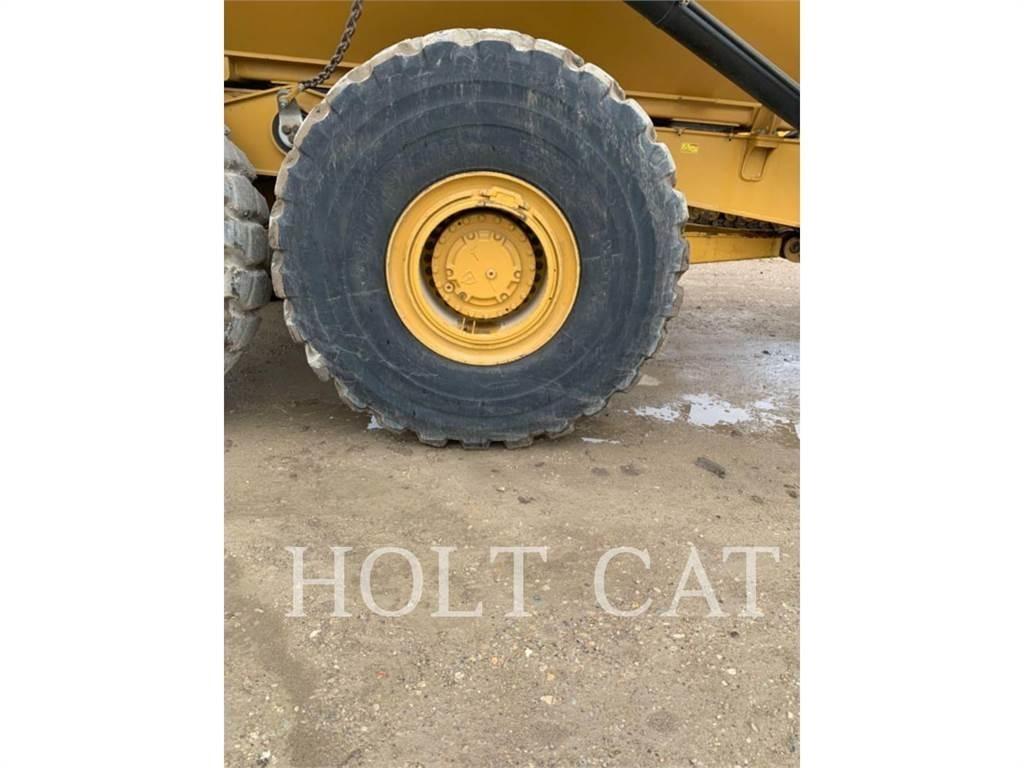 CAT 745 Kloubové dempry
