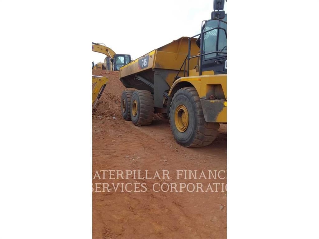 CAT 745 Kloubové dempry