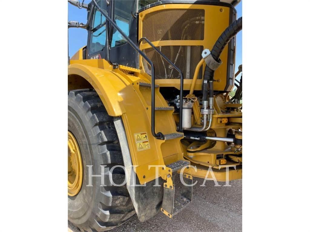 CAT 745 Kloubové dempry