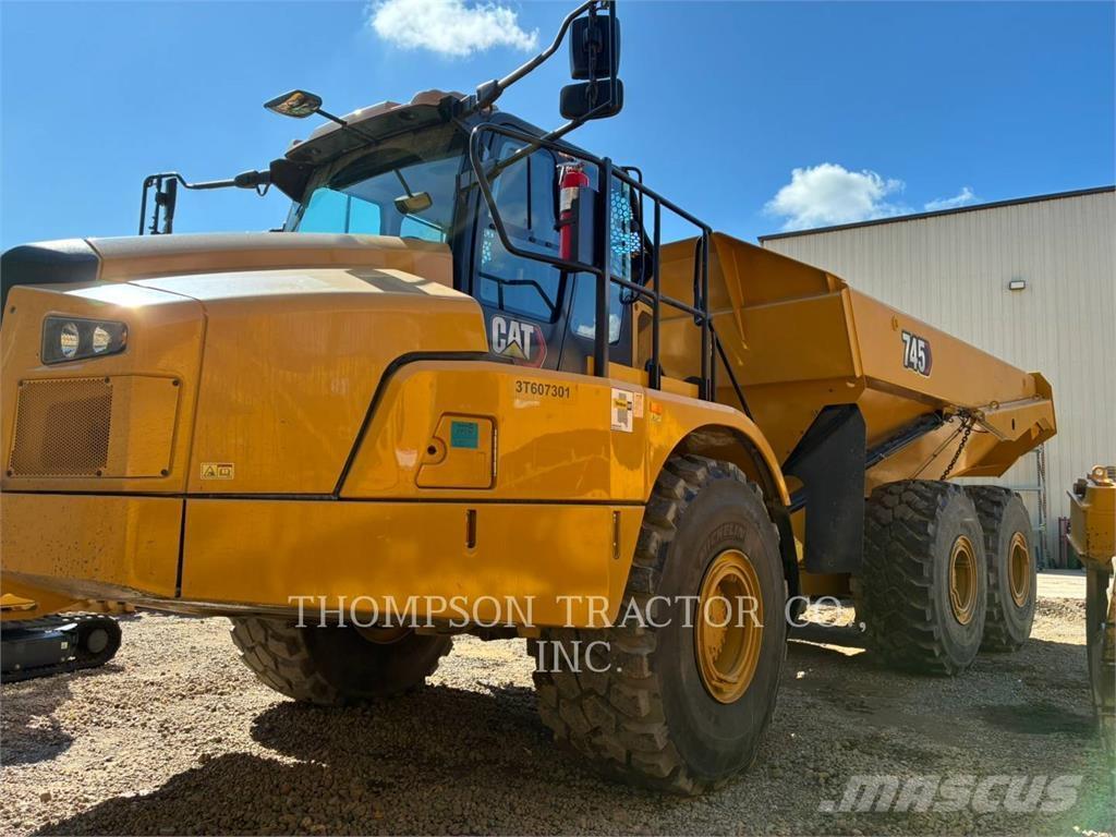 CAT 745 Kloubové dempry