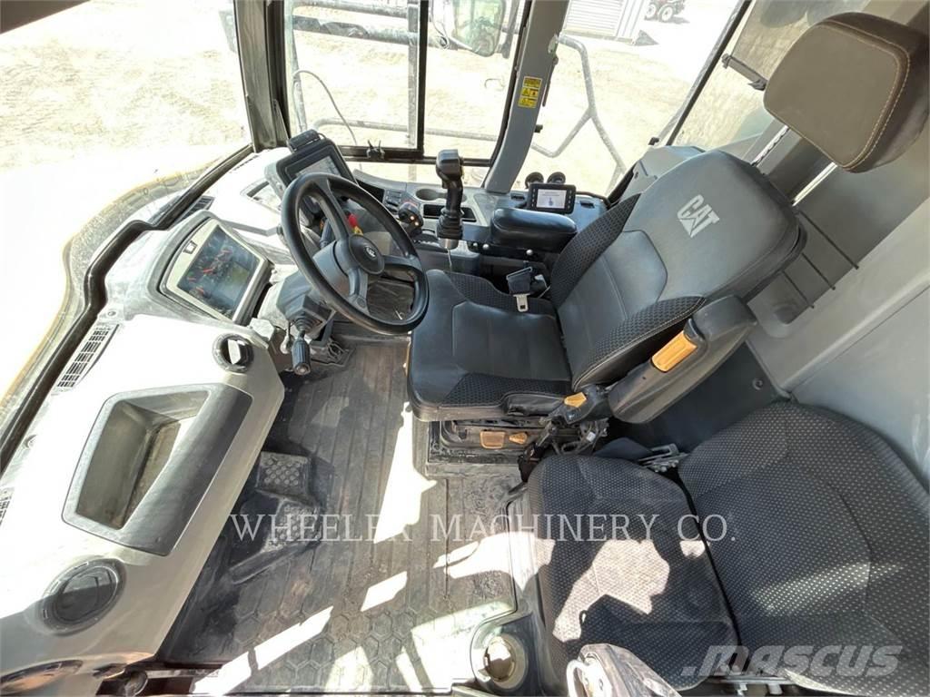 CAT 745 TG Kloubové dempry