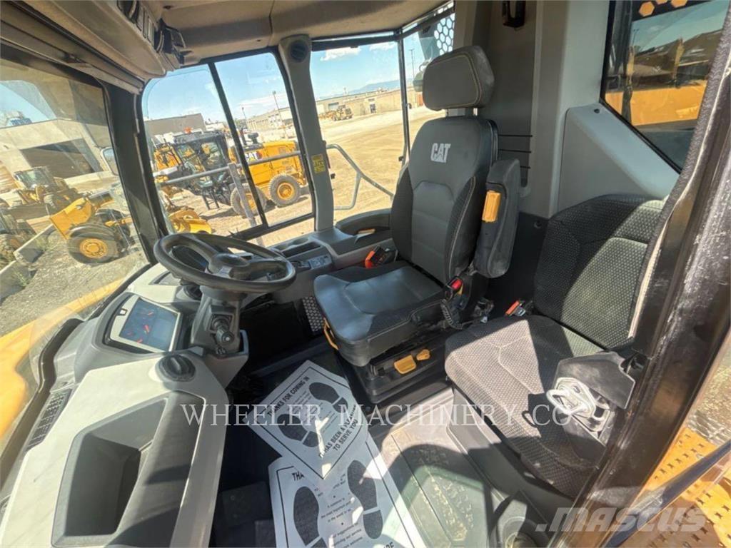 CAT 745 TG Kloubové dempry