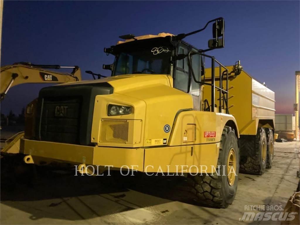 CAT 745 WT Cisternové vozy