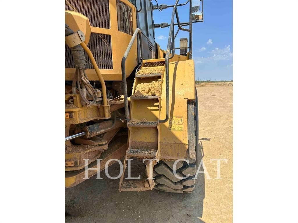 CAT 74504 Kloubové dempry
