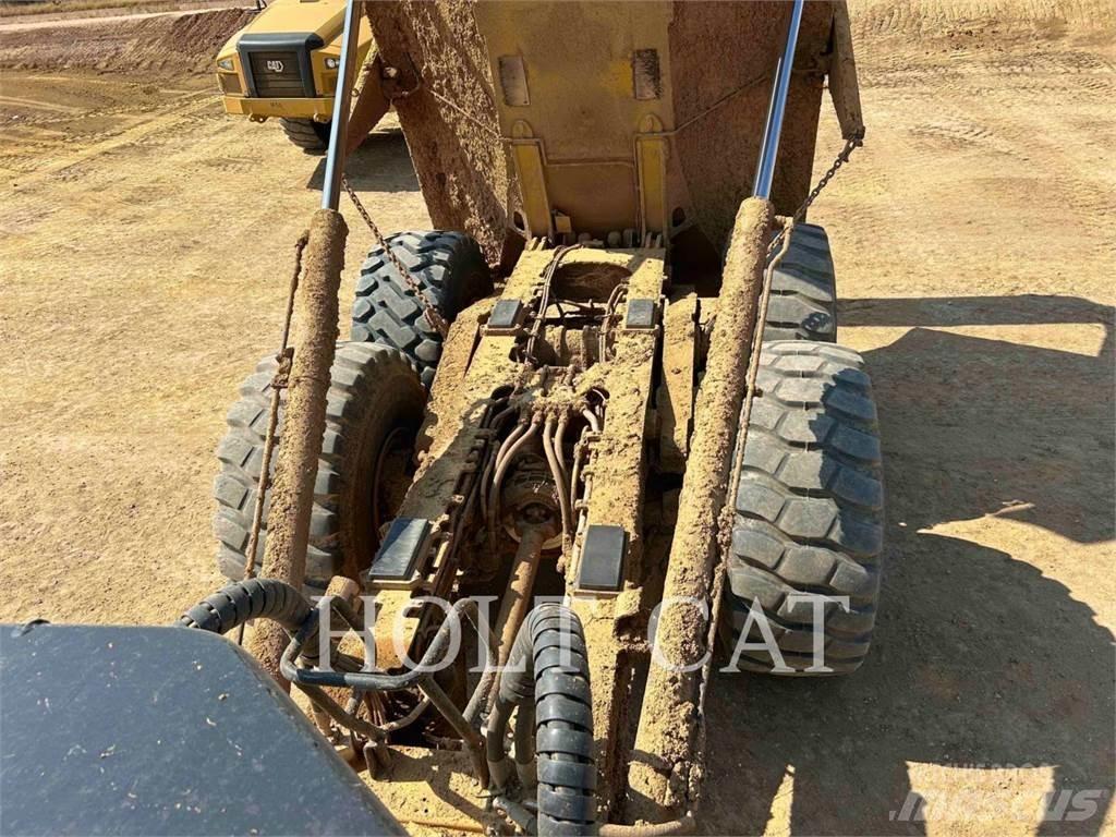 CAT 74504 Kloubové dempry