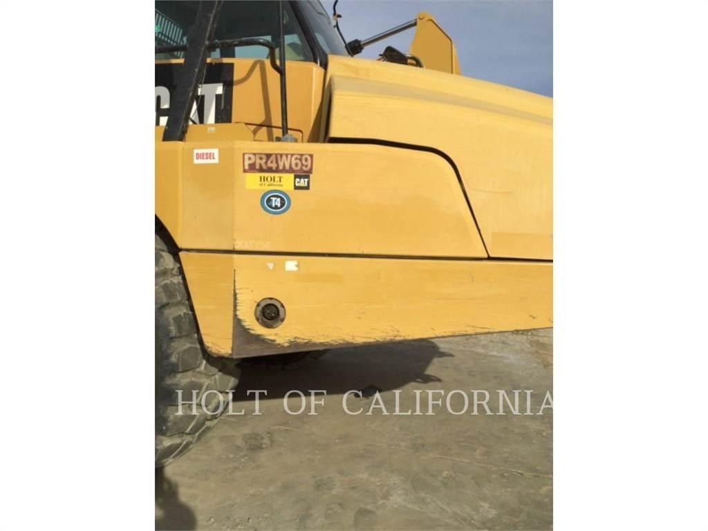 CAT 745C Kloubové dempry