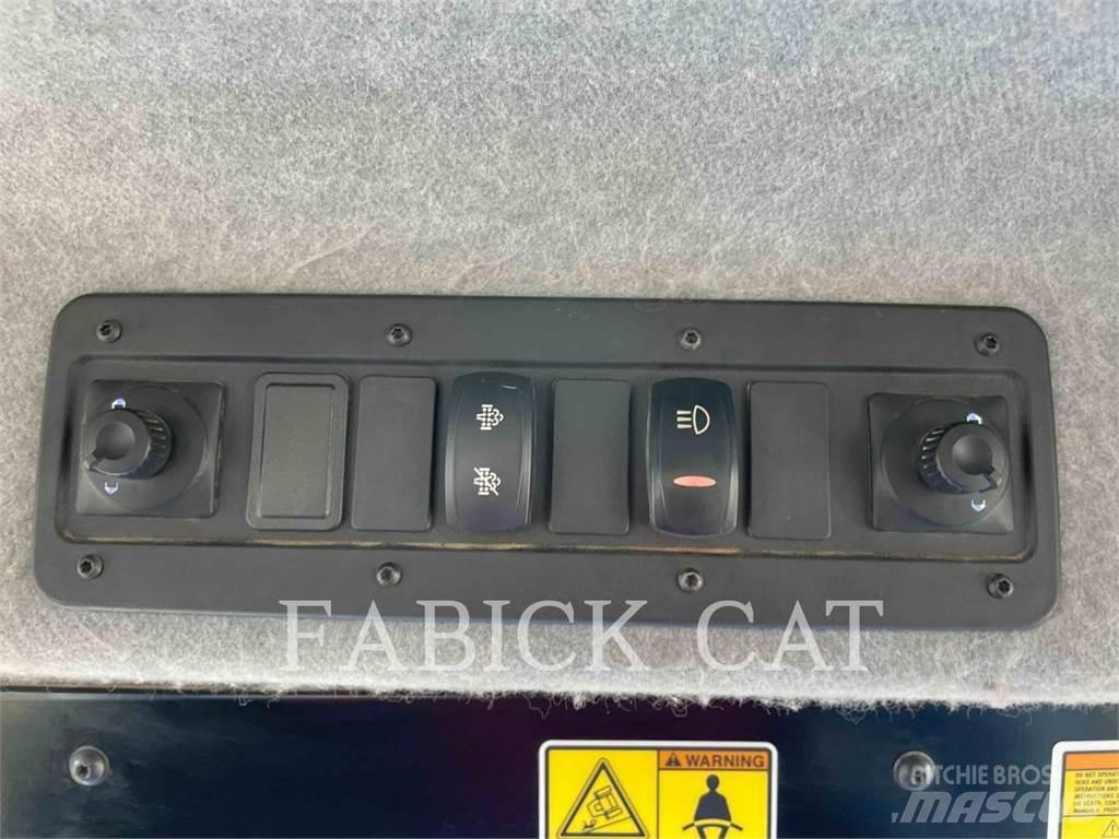 CAT 745C Kloubové dempry