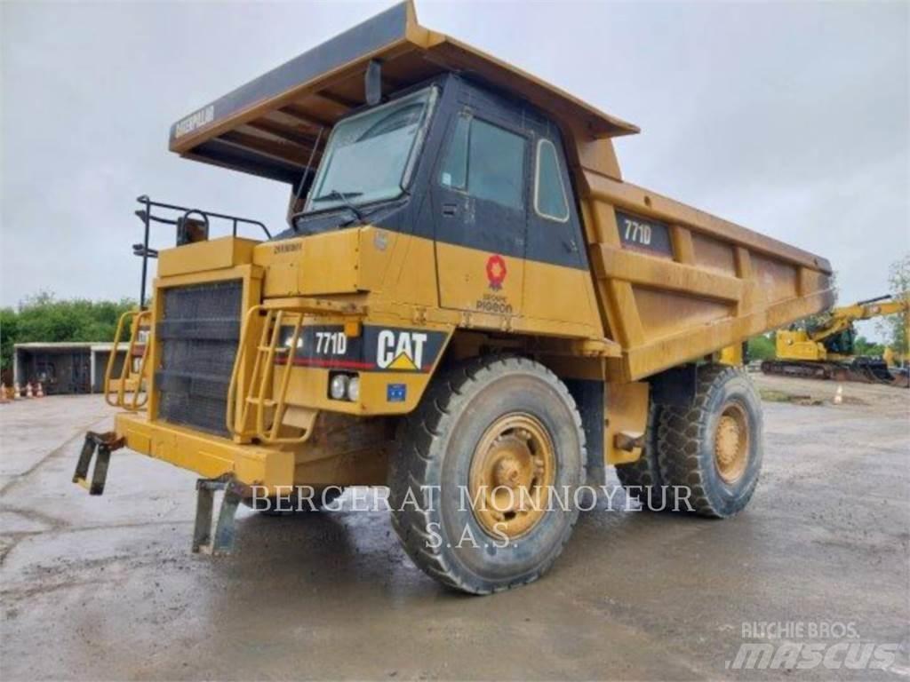 CAT 771D Kloubové dempry