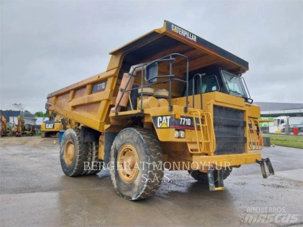 CAT 771D Kloubové dempry