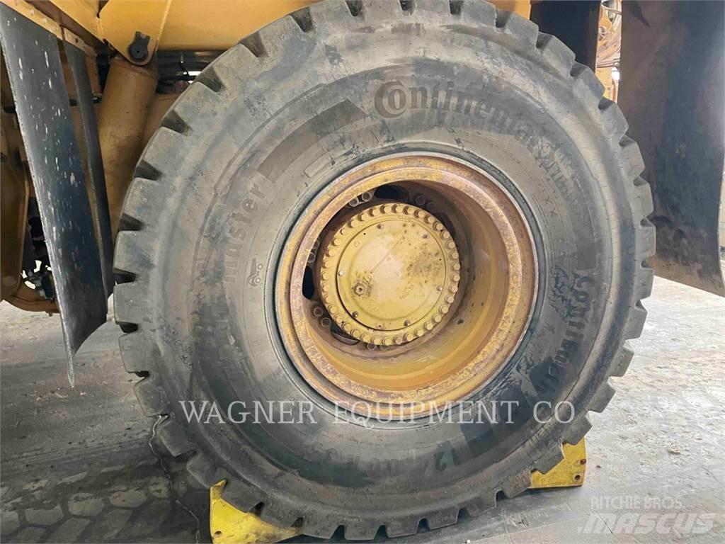 CAT 773F WT Cisterny na vodu