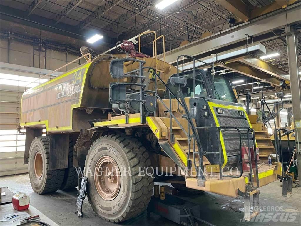 CAT 773F WT Cisterny na vodu