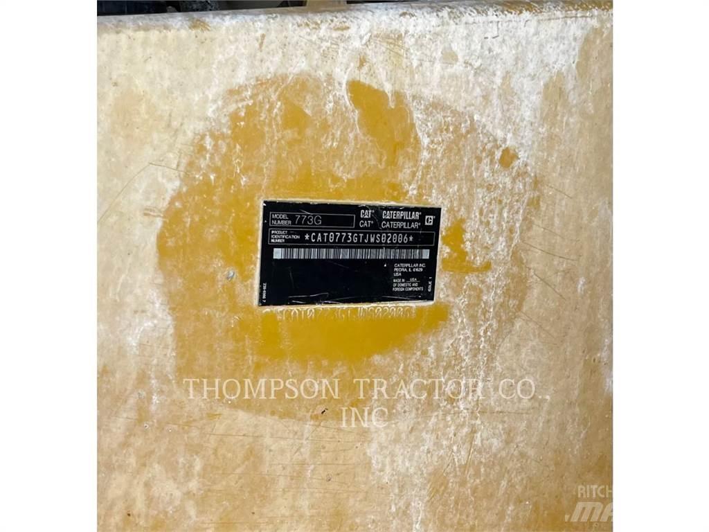 CAT 773G Kloubové dempry