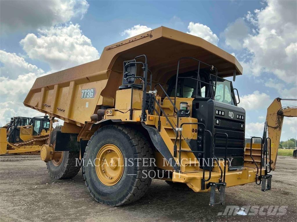 CAT 773G Kloubové dempry