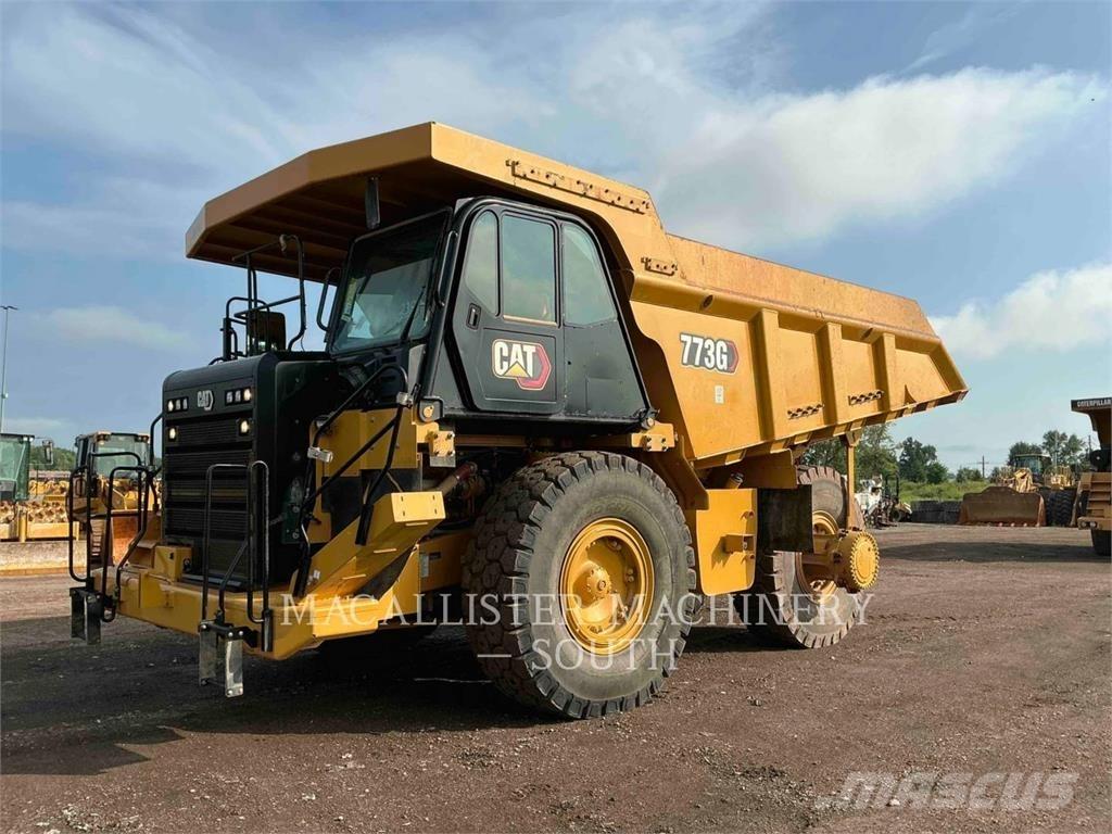CAT 773G Kloubové dempry