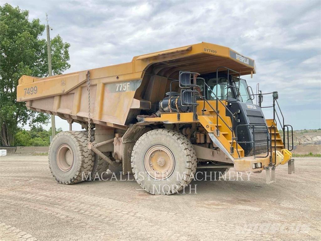 CAT 775F Kloubové dempry