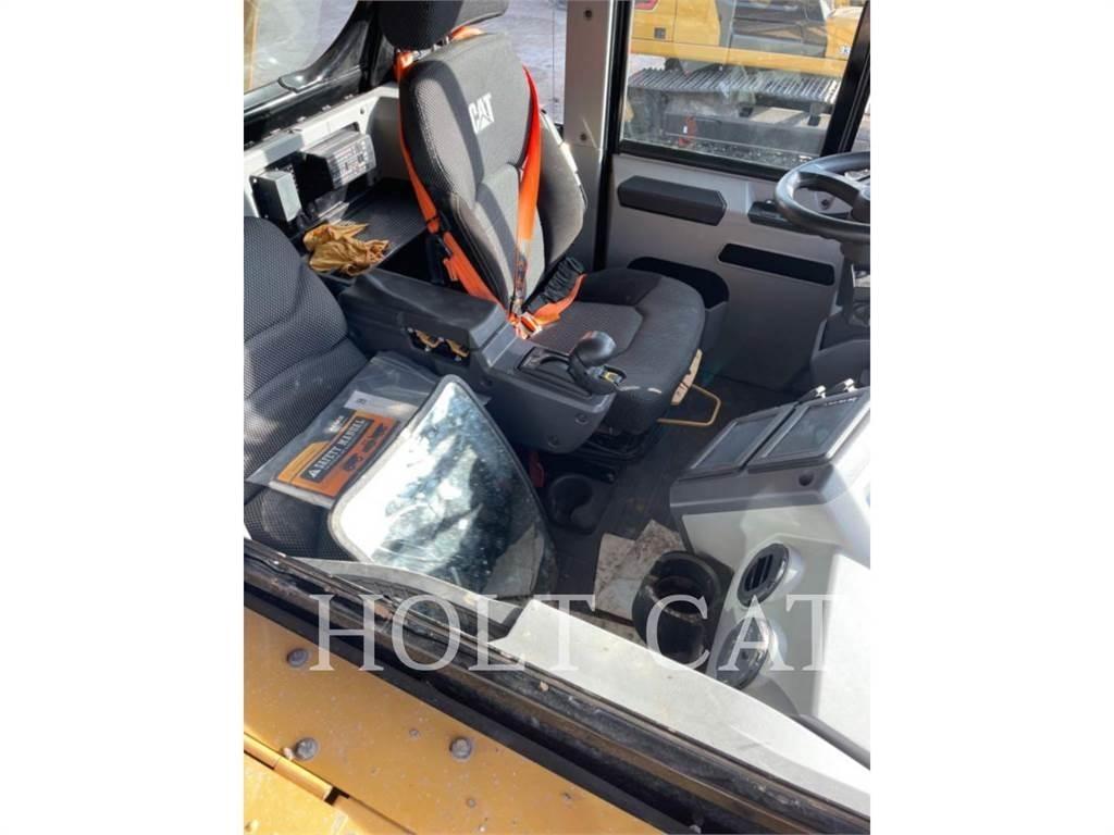 CAT 775G Kloubové dempry