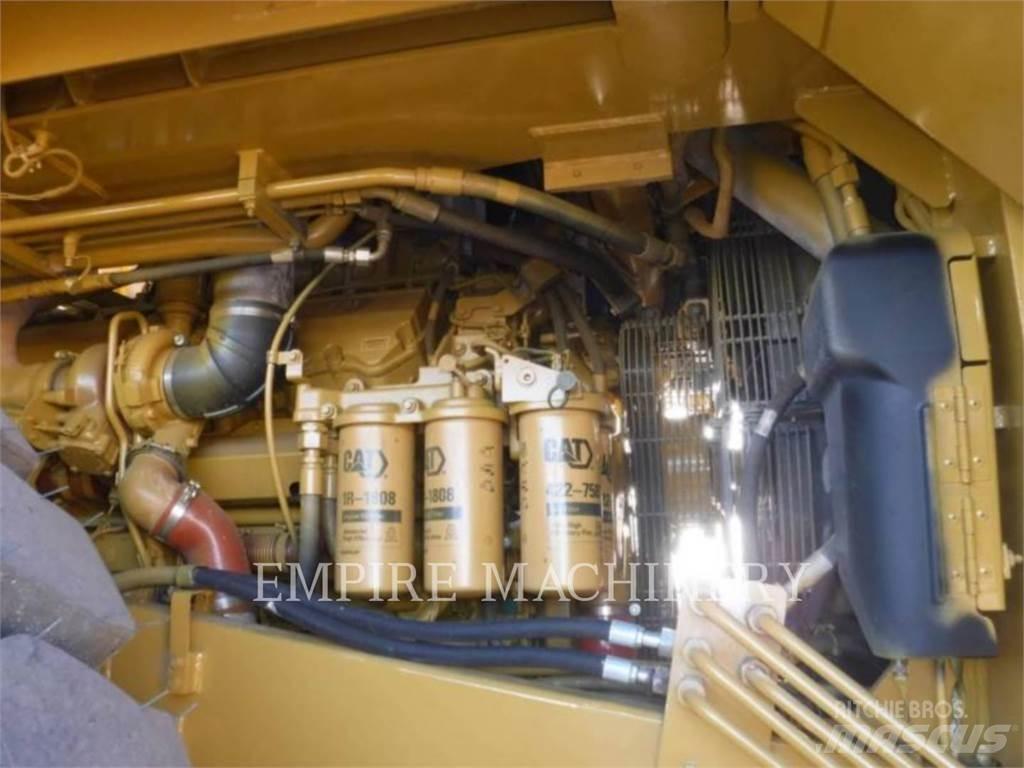 CAT 775G Kloubové dempry