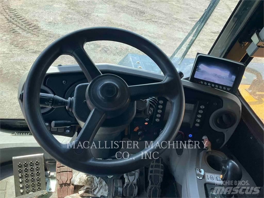 CAT 775G Kloubové dempry
