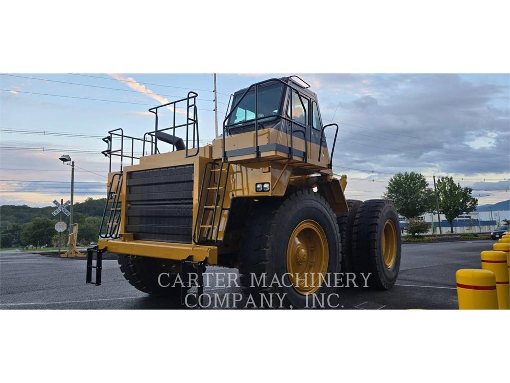CAT 777 D Kloubové dempry