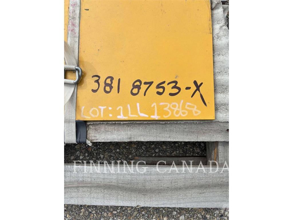 CAT 789-YC LINER PLATE Podvozky a zavěšení kol