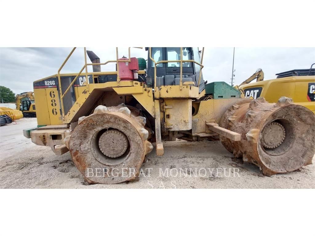 CAT 826G II Kolové dozery