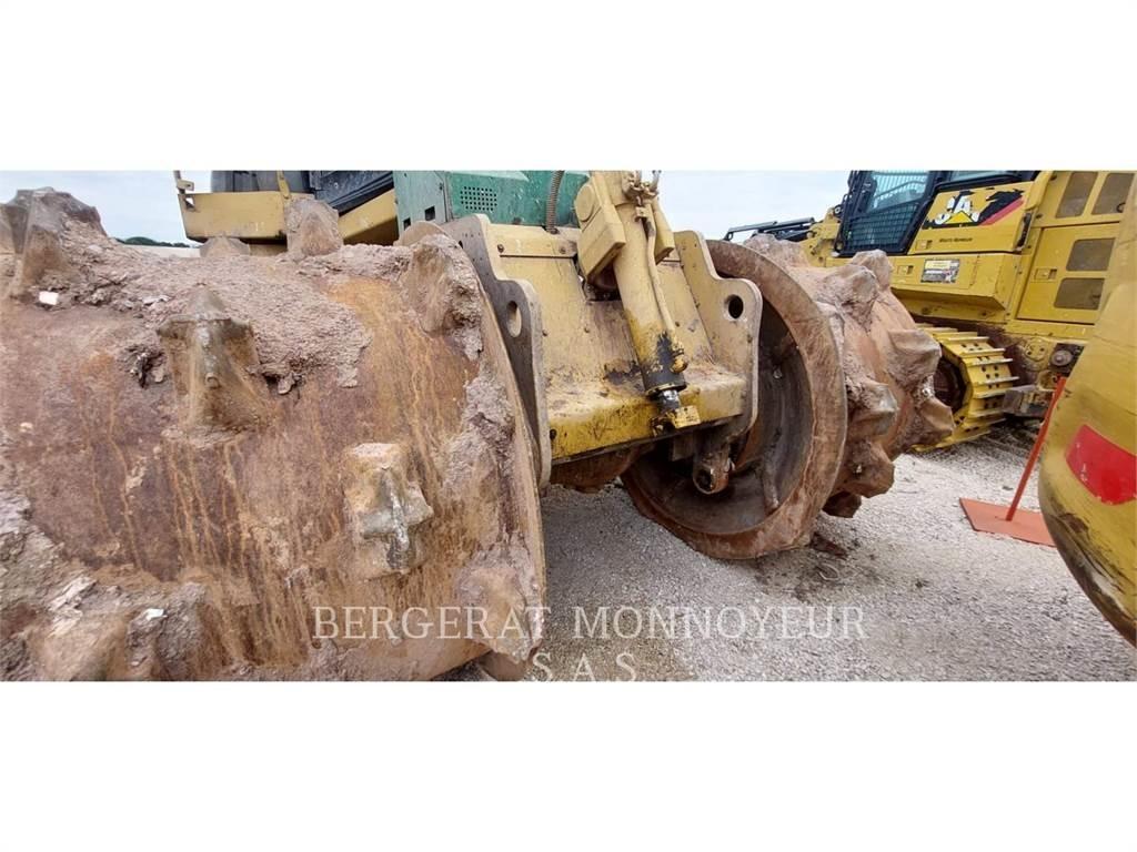 CAT 826G II Kolové dozery
